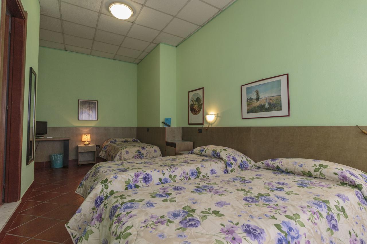 מלניאנו Hotel Il Telegrafo מראה חיצוני תמונה